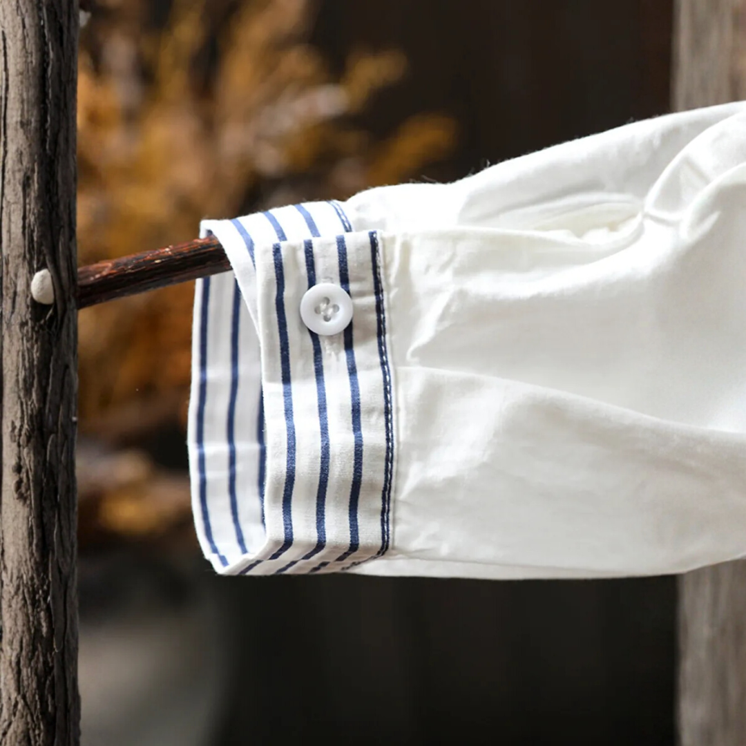 3Dフラワー刺繍ストライプシャツ