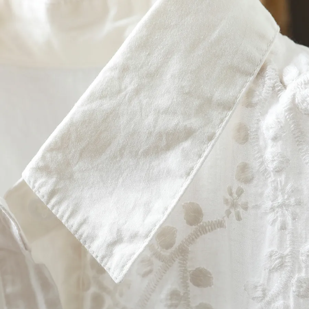 3Dフラワー刺繍ストライプシャツ