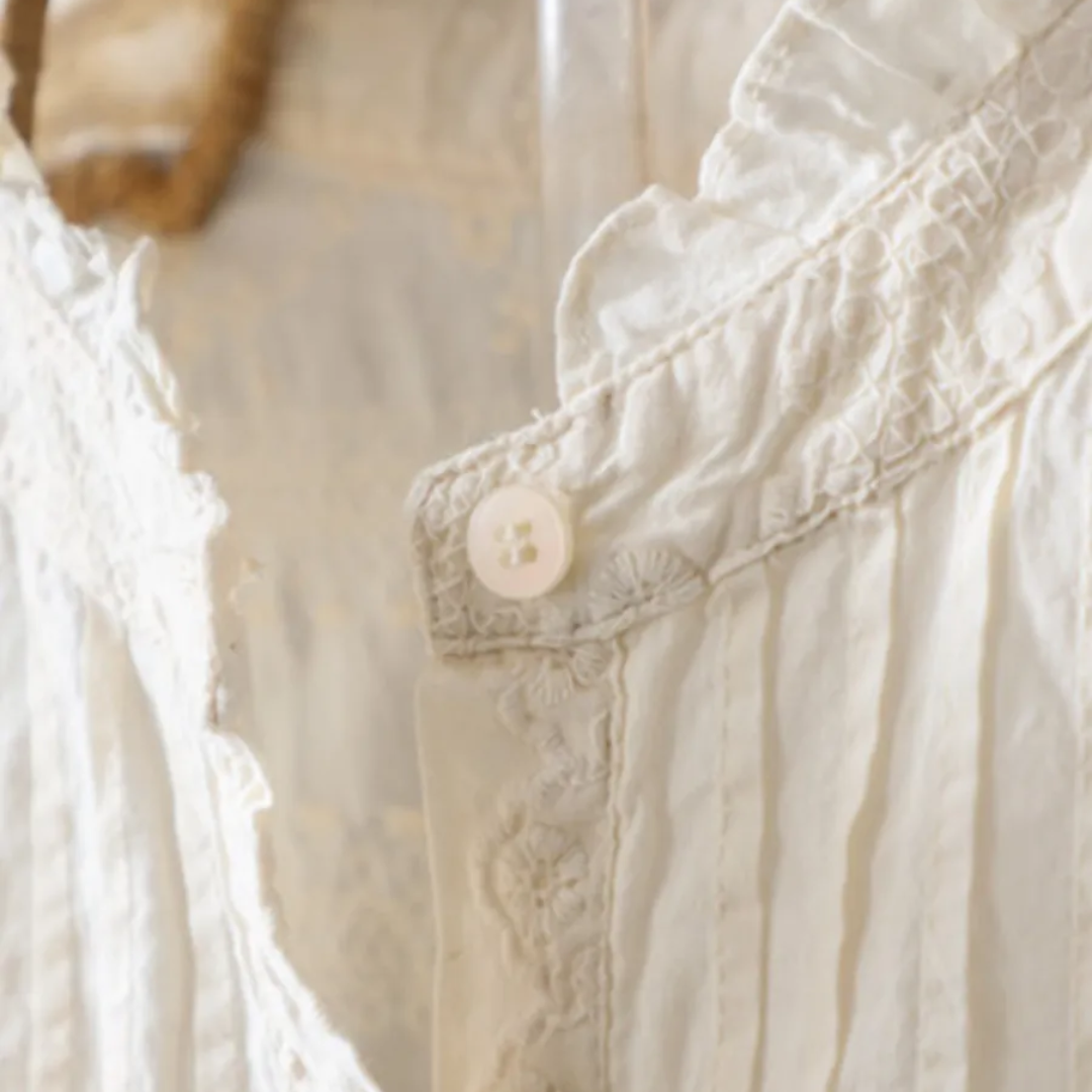 レトロレースカラー刺繍シャツ
