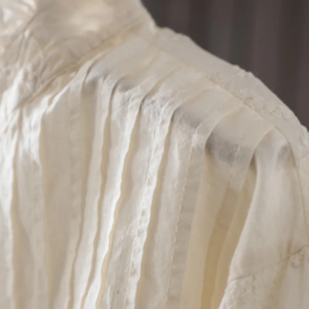 レトロレースカラー刺繍シャツ