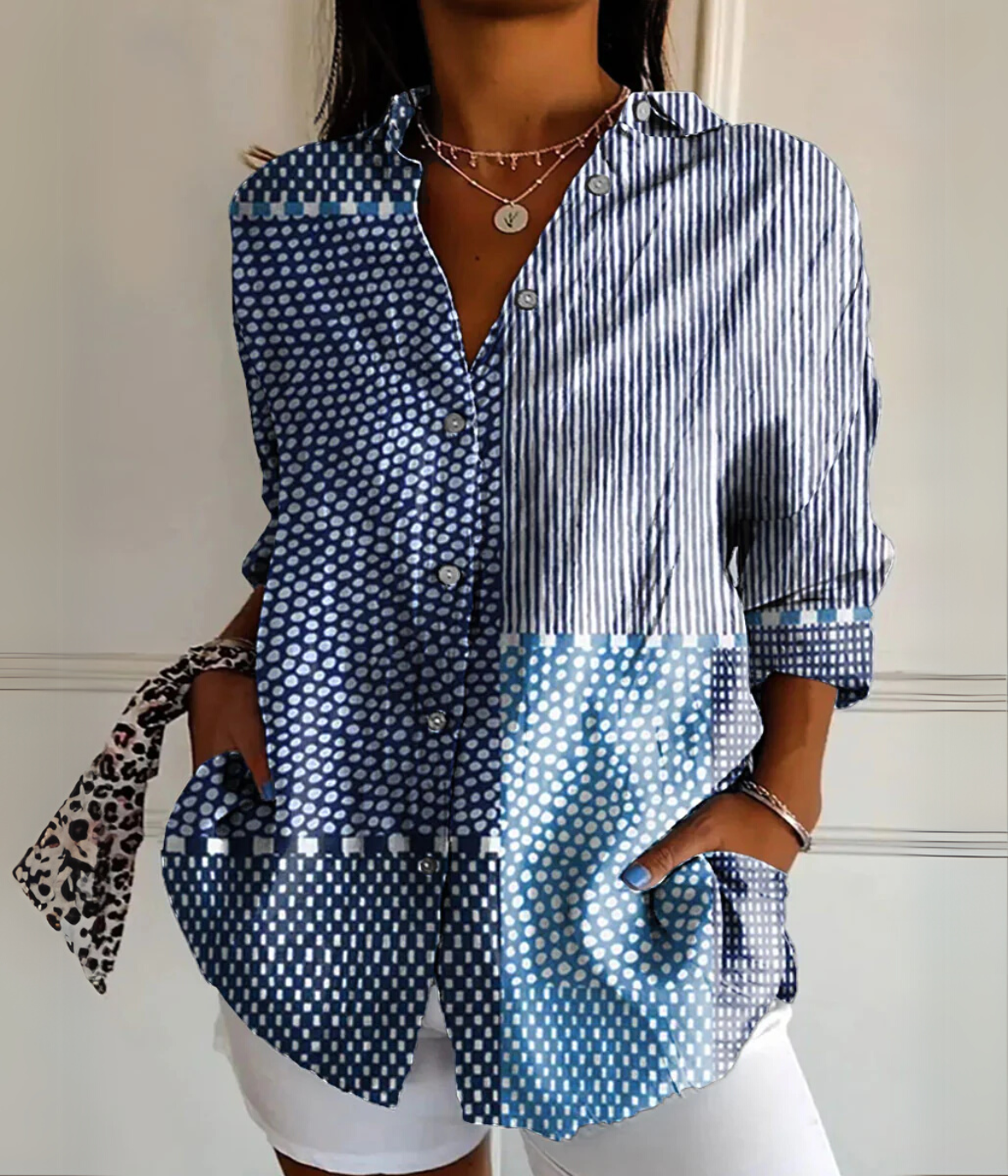 モダン・プリント・ブラウス
