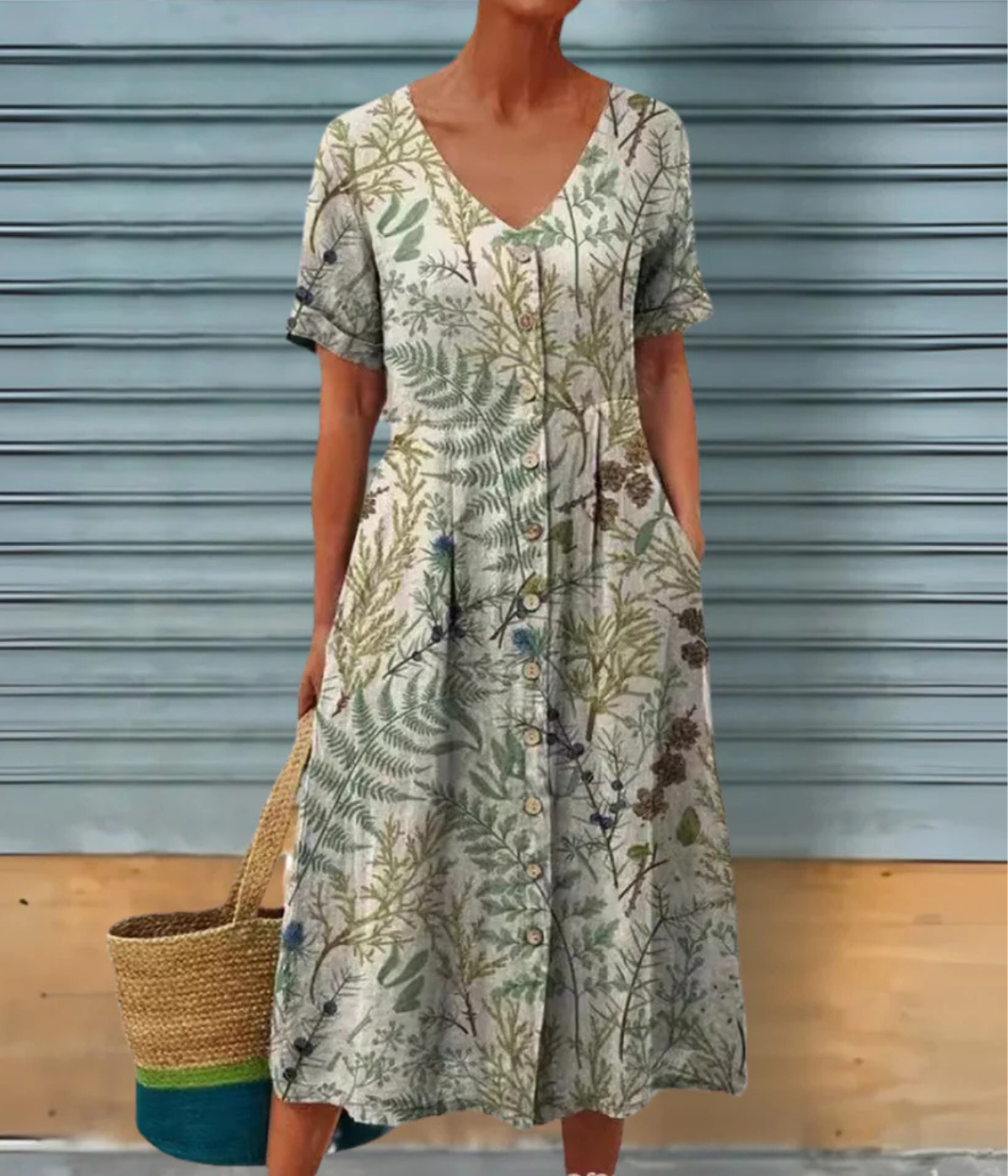 グレーのショートスリーブドレス