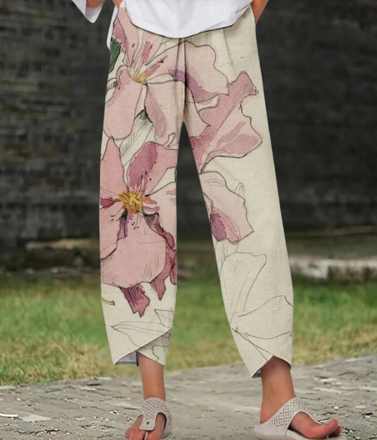 ベージュ・フローラル・ボーホー・ブリーズ・パンツ