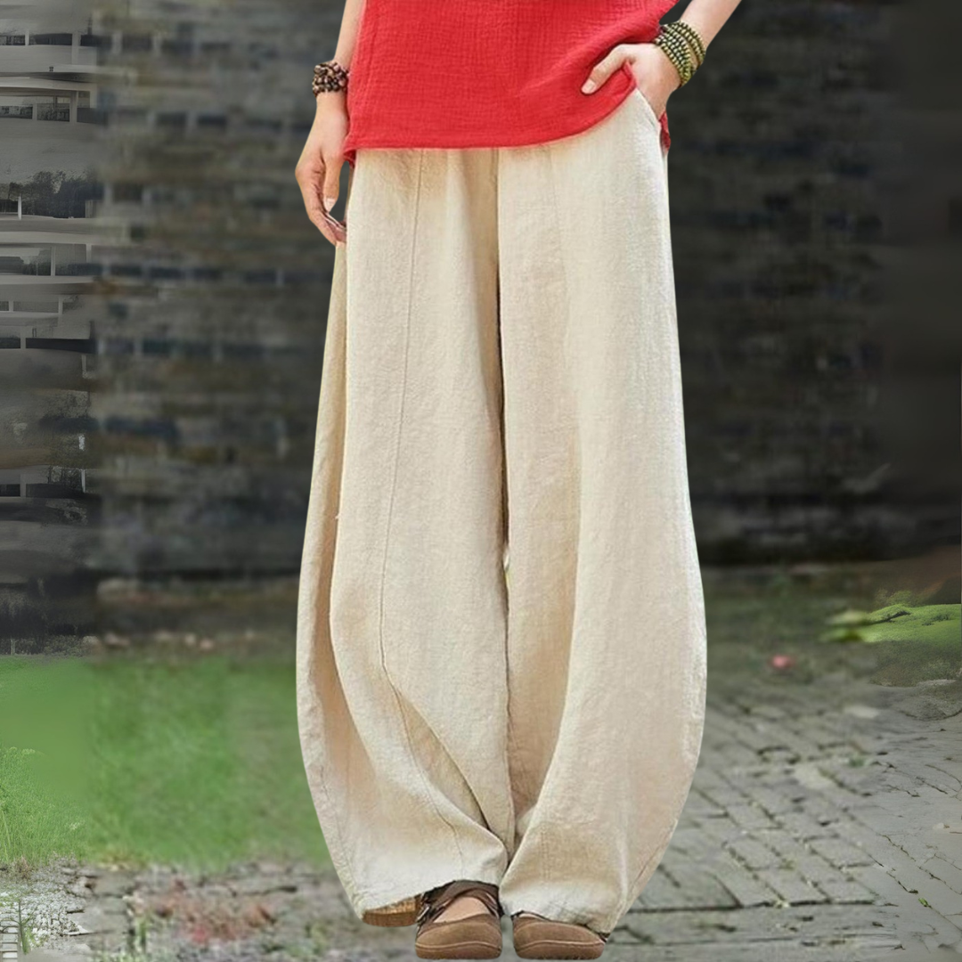 無地ベージュワイドパンツ