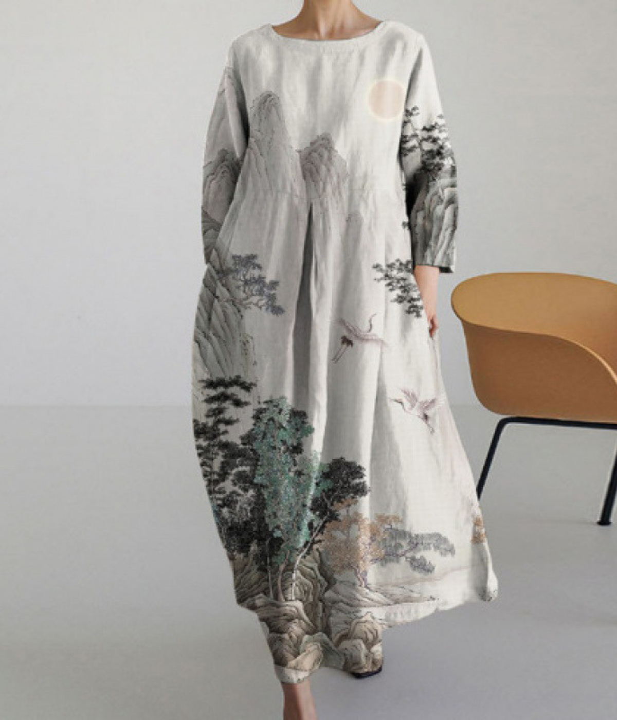 ホワイトマウンテン・ラウンドネックドレス