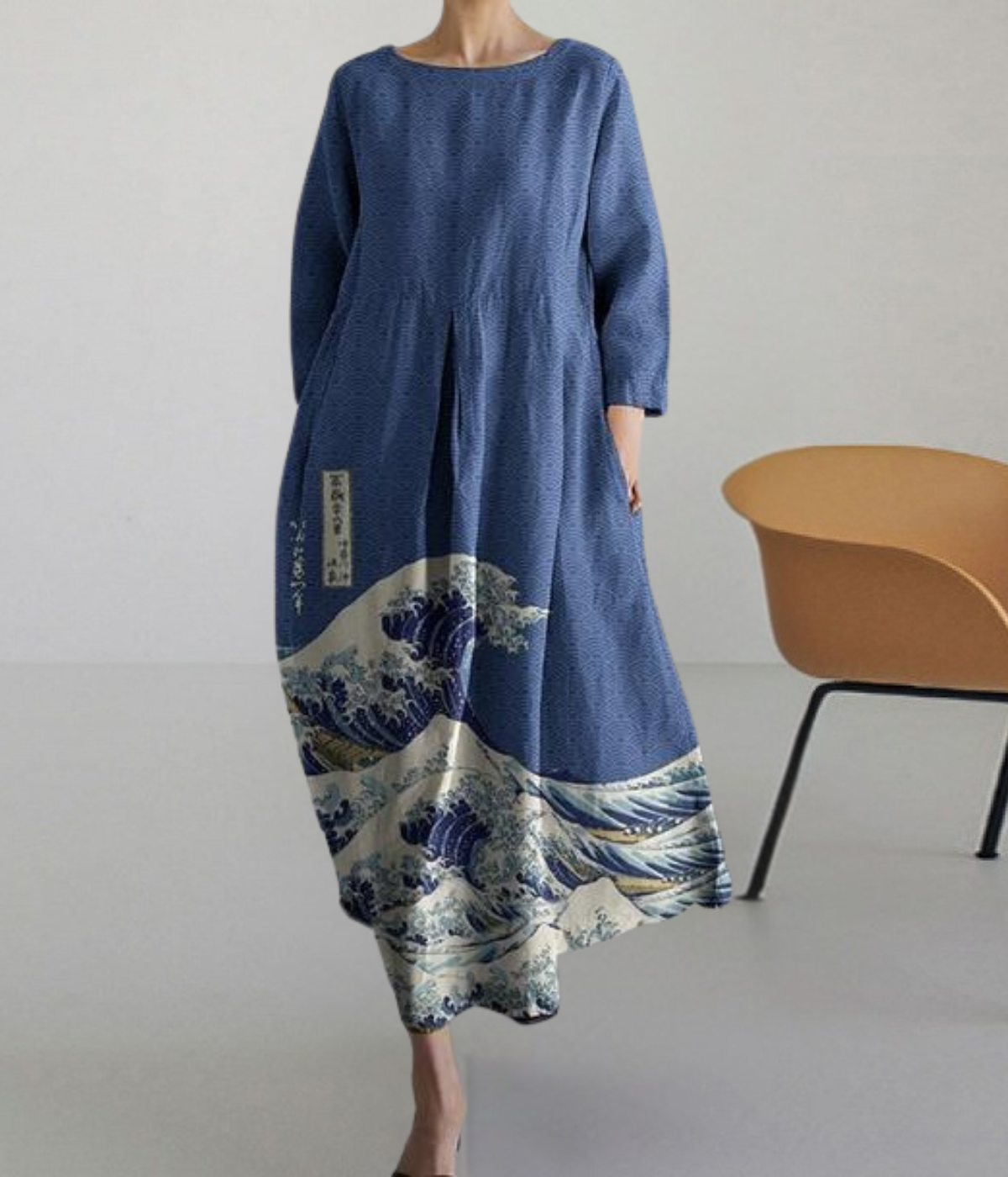 ブルーオーシャン・ラウンドネックドレス