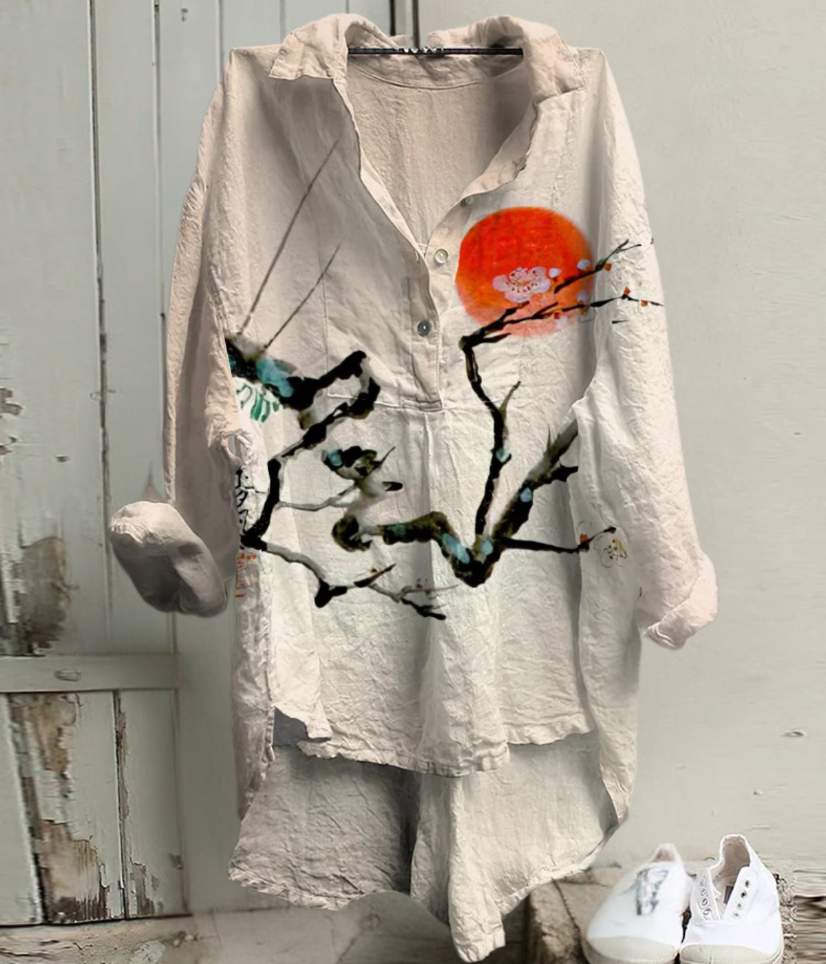 ヴィンテージ風 Vネックシャツ