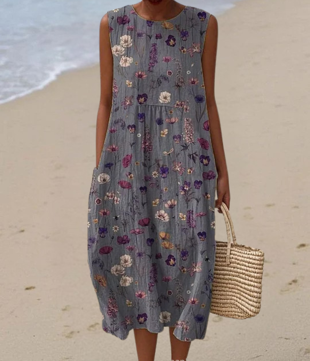 パープルの花柄ノースリーブロングドレス