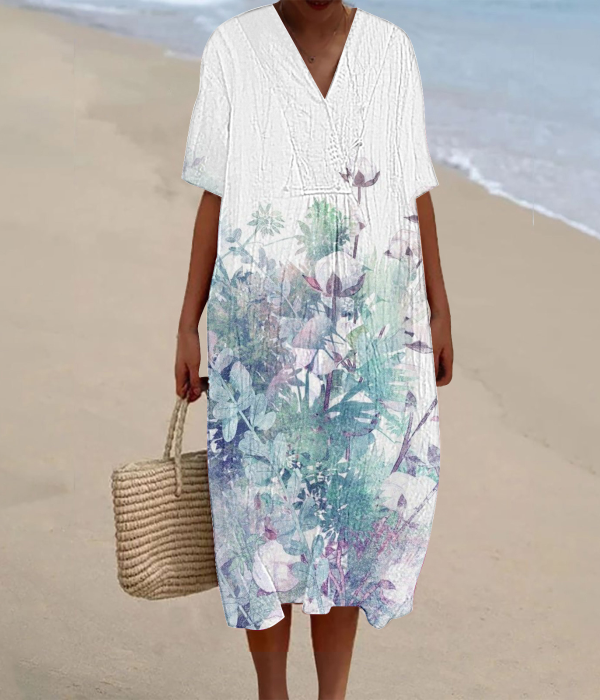 幻想的な花柄のVネックロングワンピース