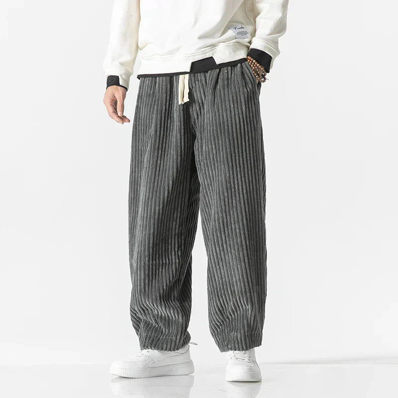 リラックスしたコーデュロイ スウェットパンツ