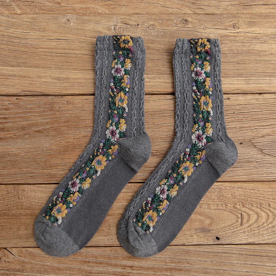女性用、秋冬、厚手、刺繍花柄、暖かい、中くらいの長さ、コットンソックス