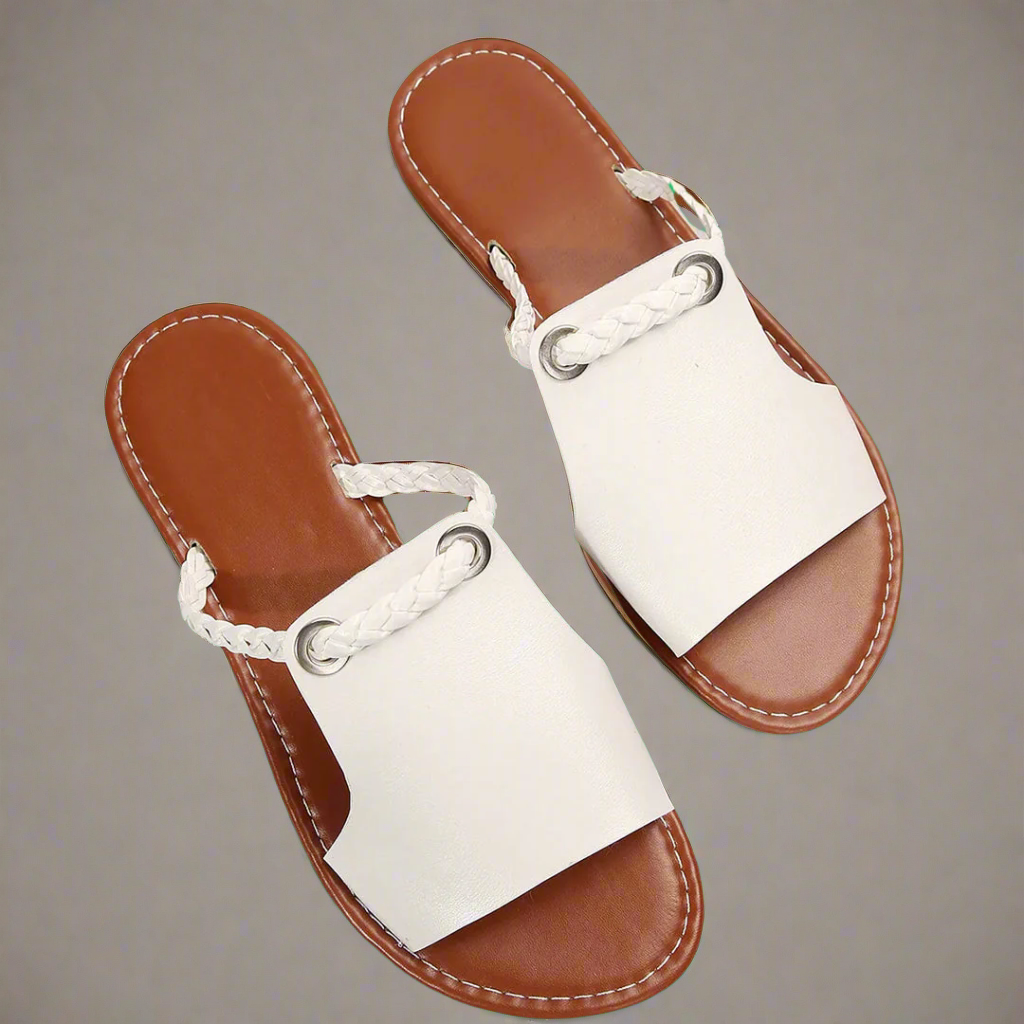 プレミアム素材の手作りフラットサンダル