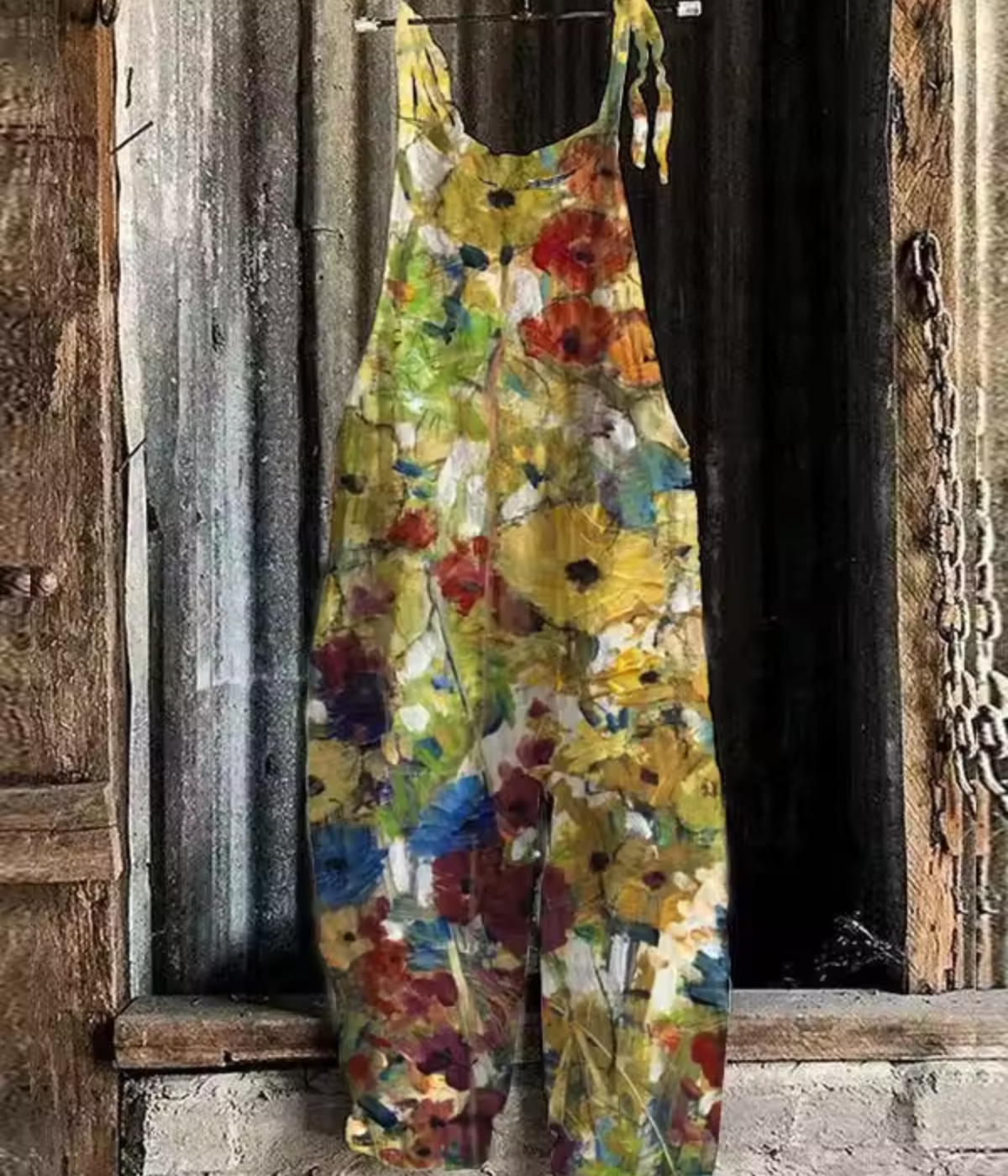 素朴なボヘミアンスタイルのジャンプスーツ