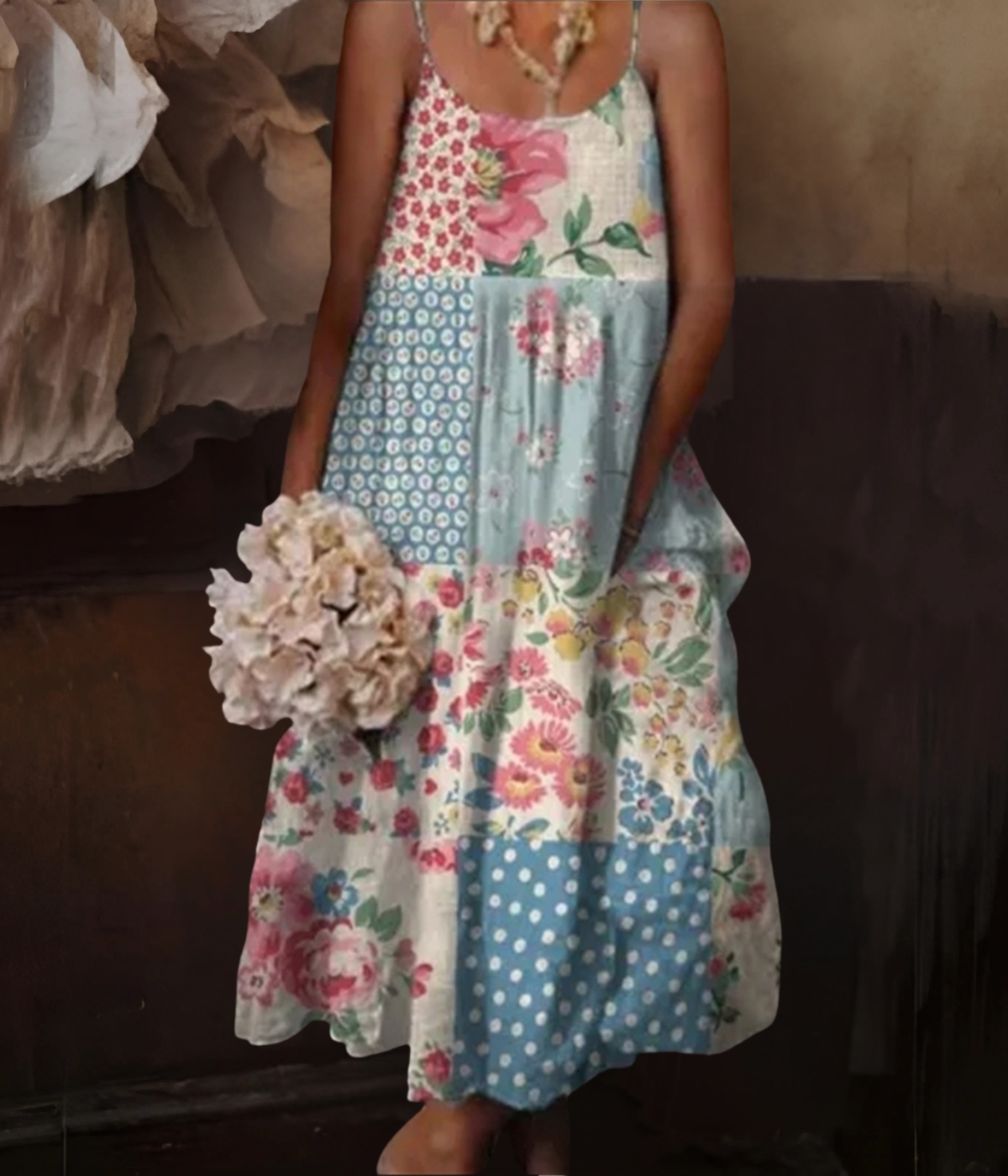 ブルーマルチパッチノースリーブドレス