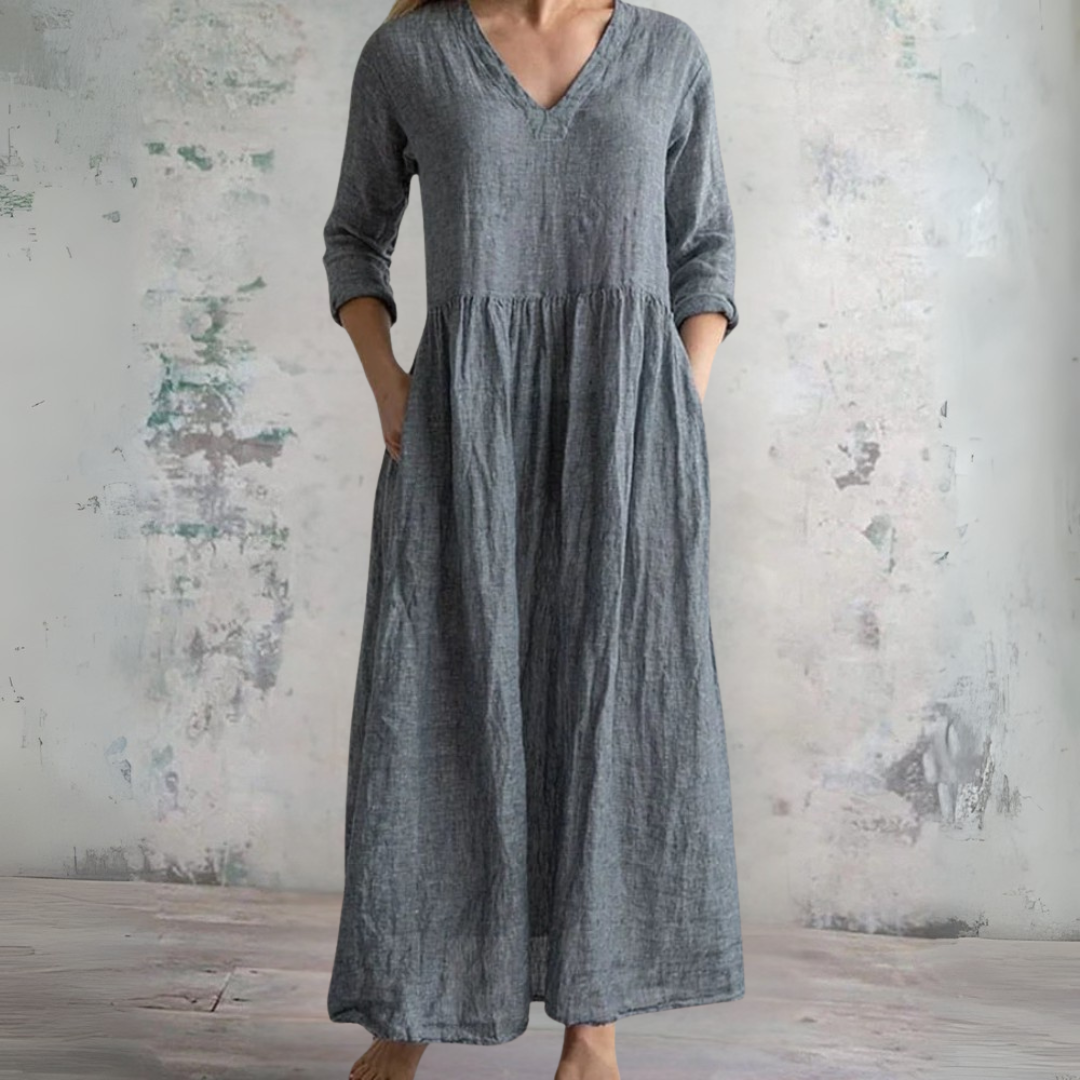 プリント柄の夏用長袖ドレス