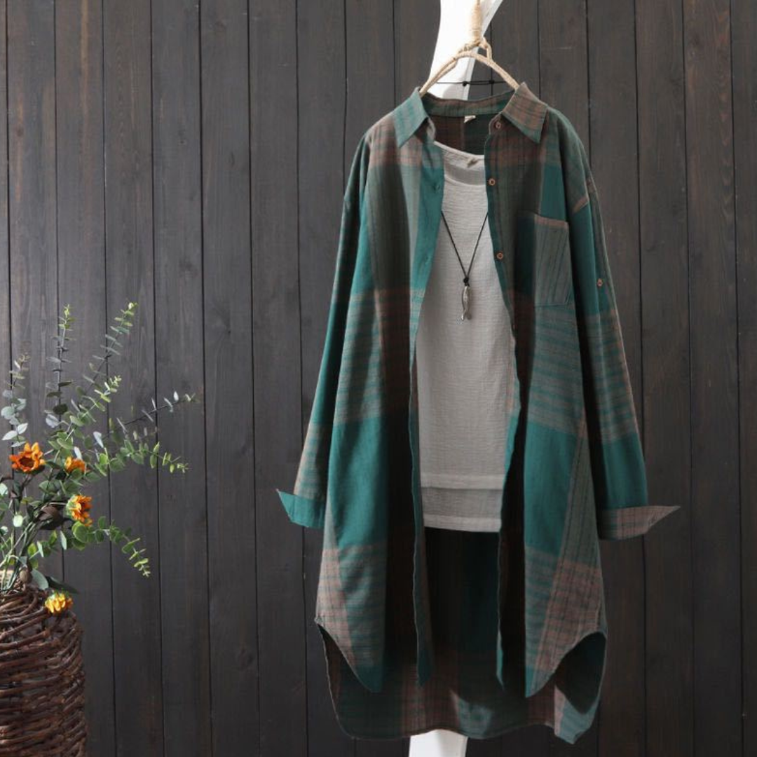 チェック柄の夏用ロングシャツ