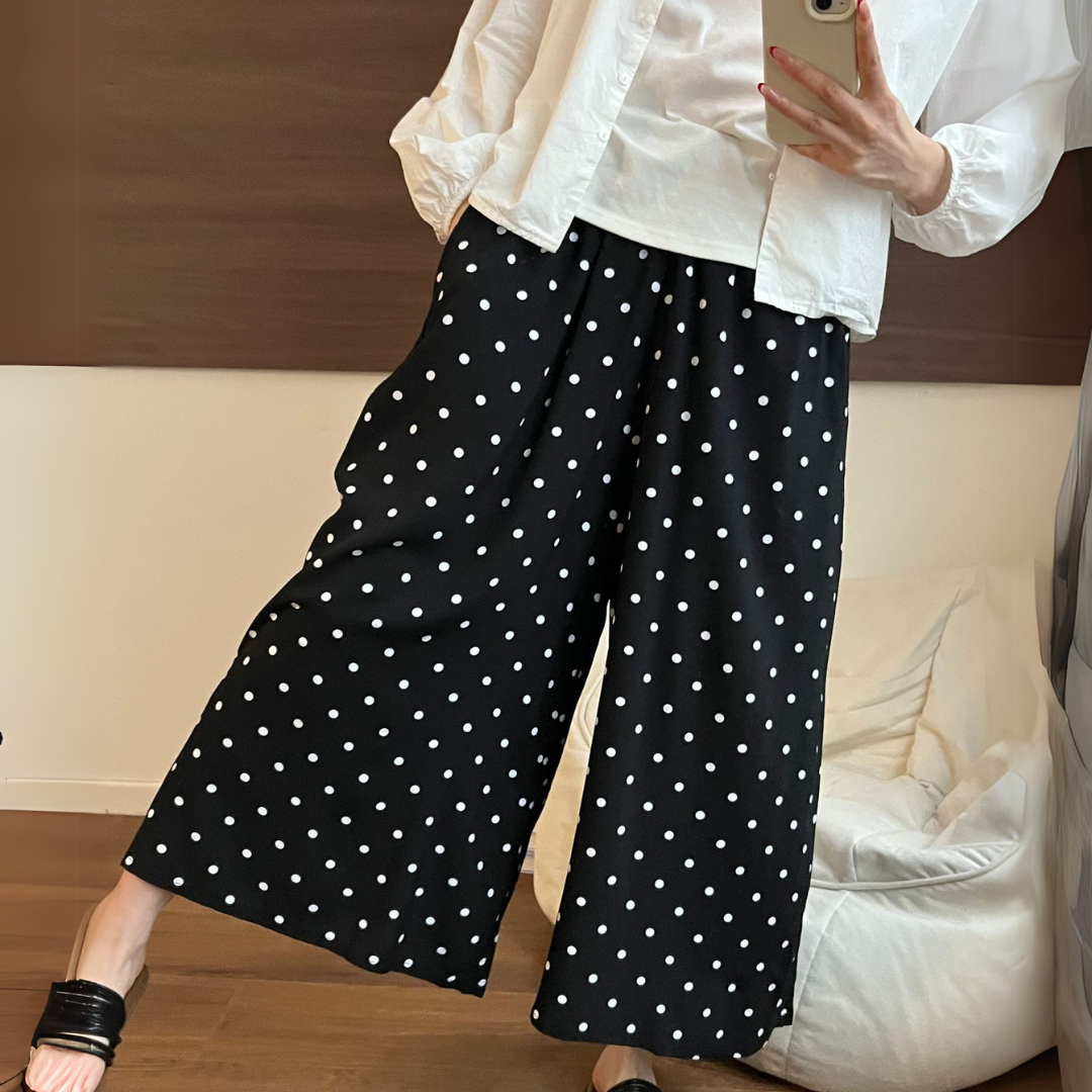 ブラック・ドット柄ワイドパンツ