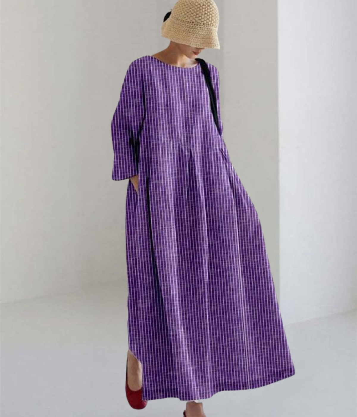 マルチカラーのラウンドネックドレス