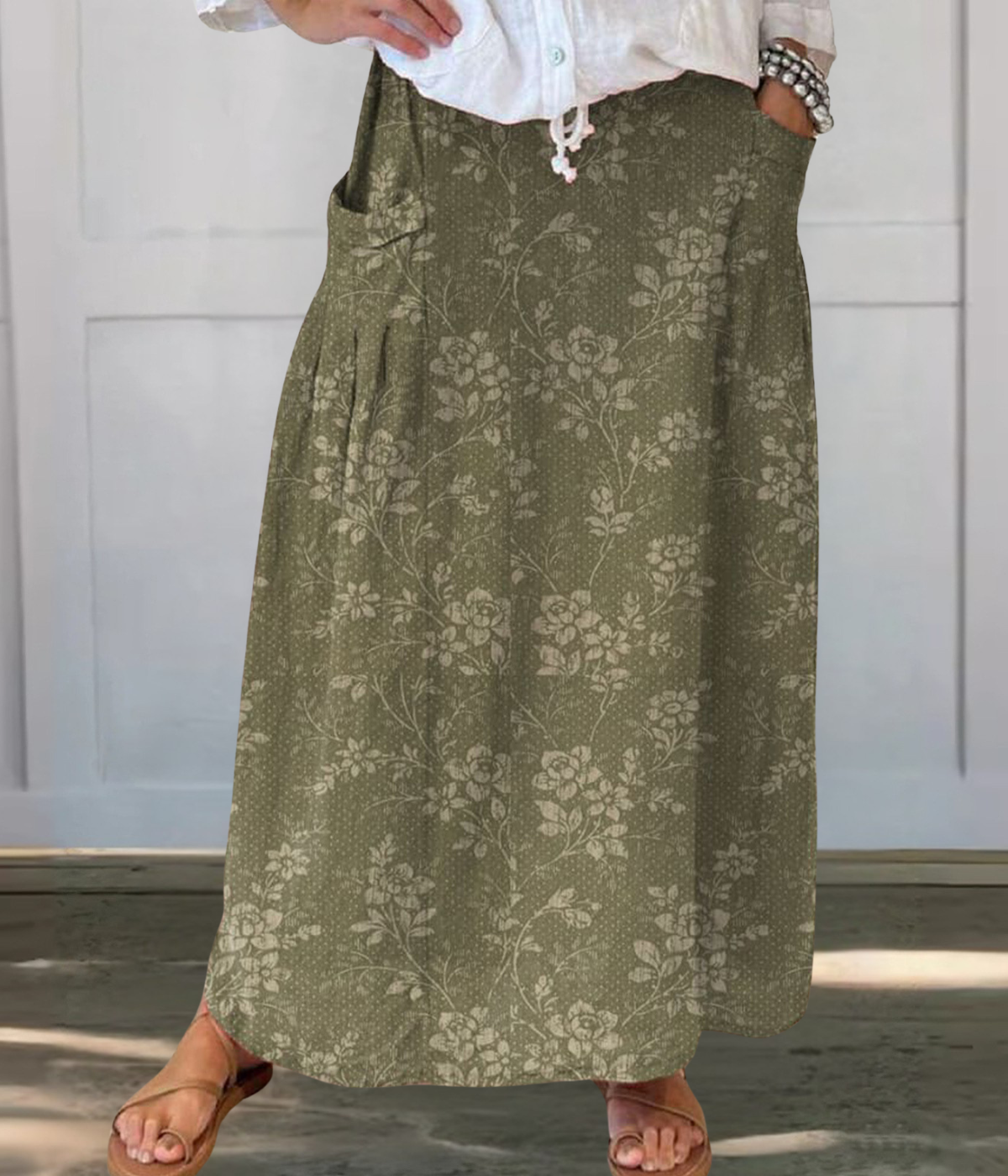 グリーンの花柄ロングスカート