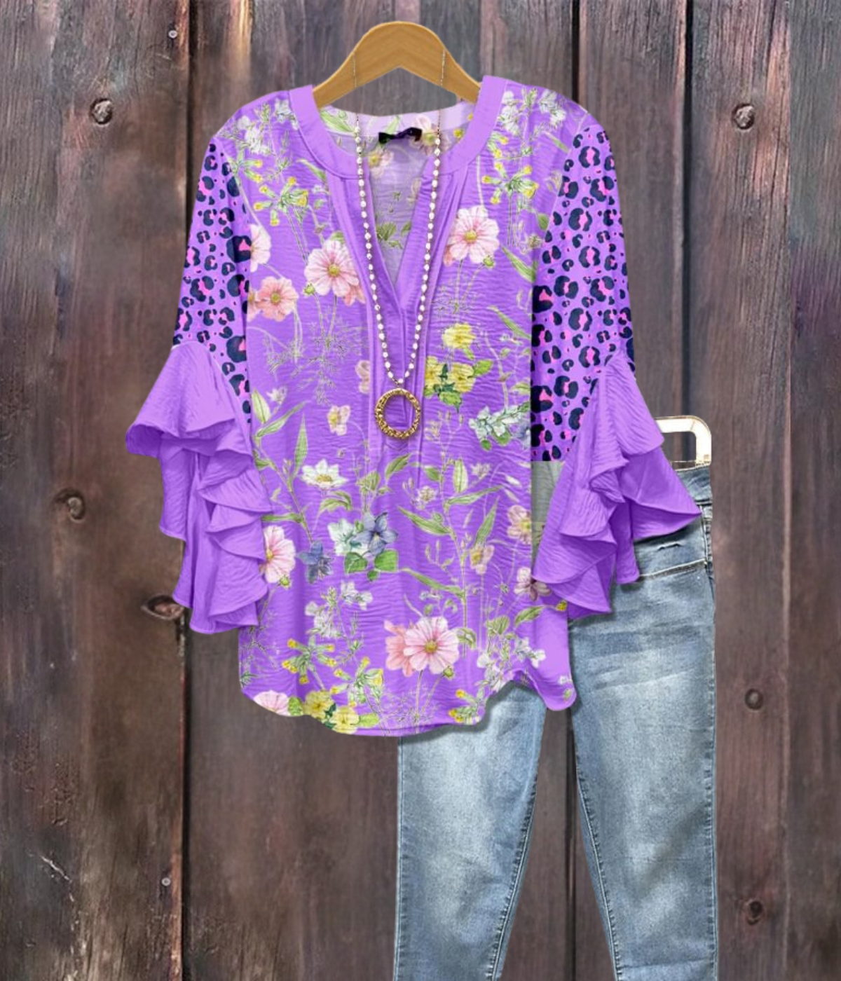 パープルフローラルプリントVネックシャツ