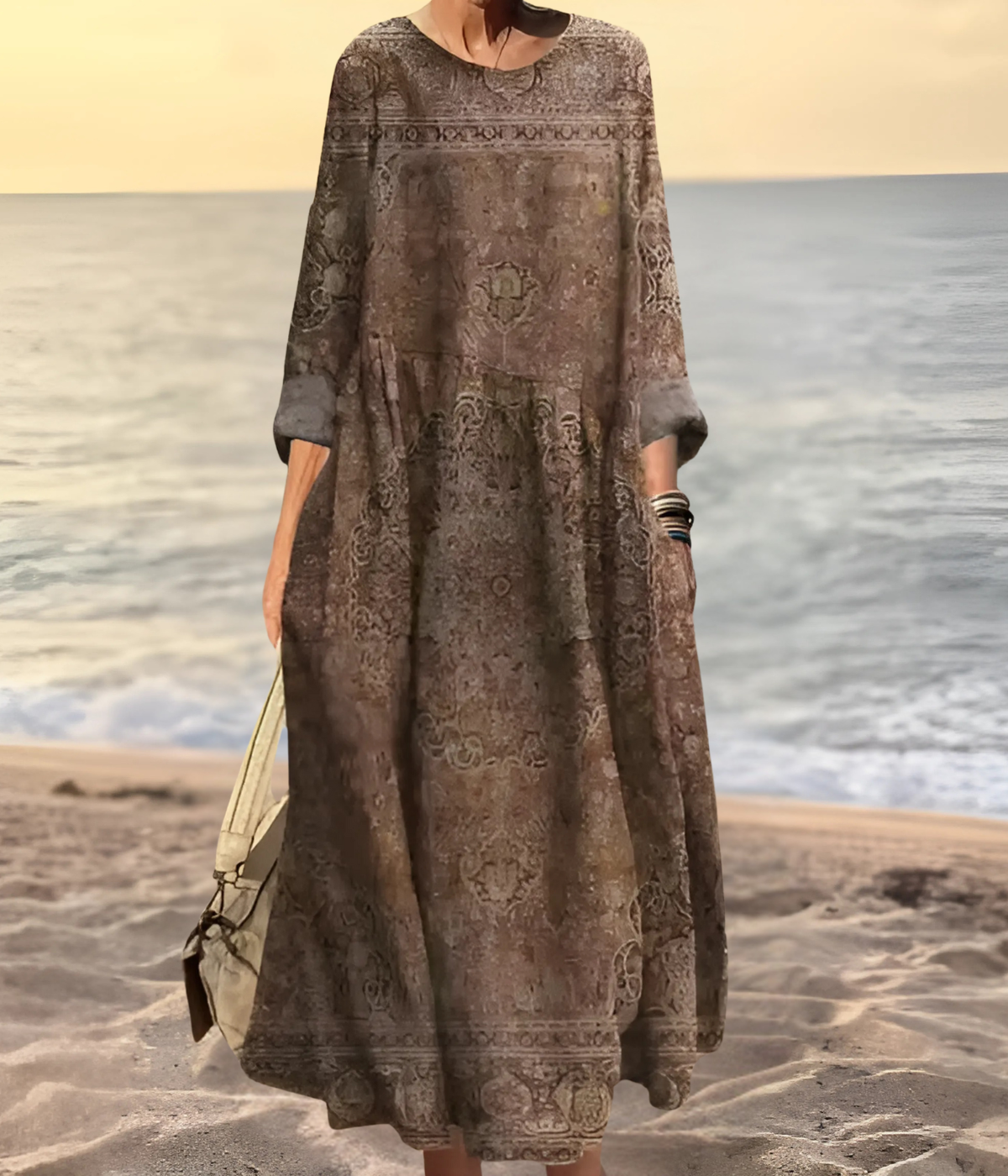 ブラウンのオーバーサイズロングワンピース