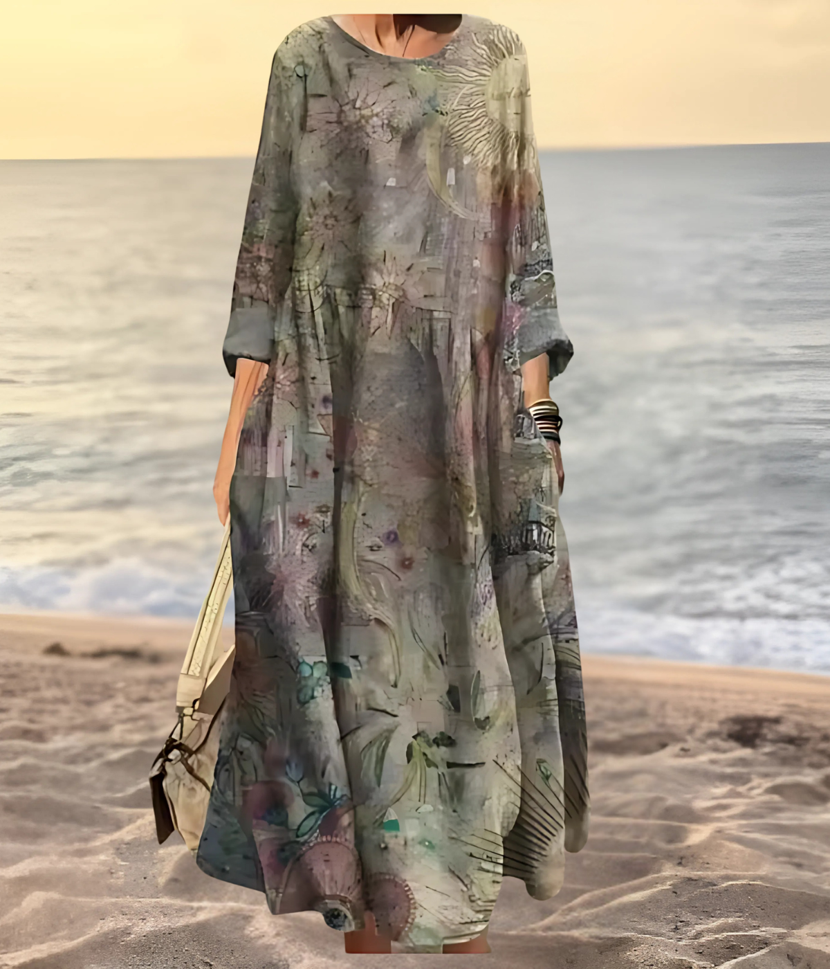 グレーのオーバーサイズロングワンピース