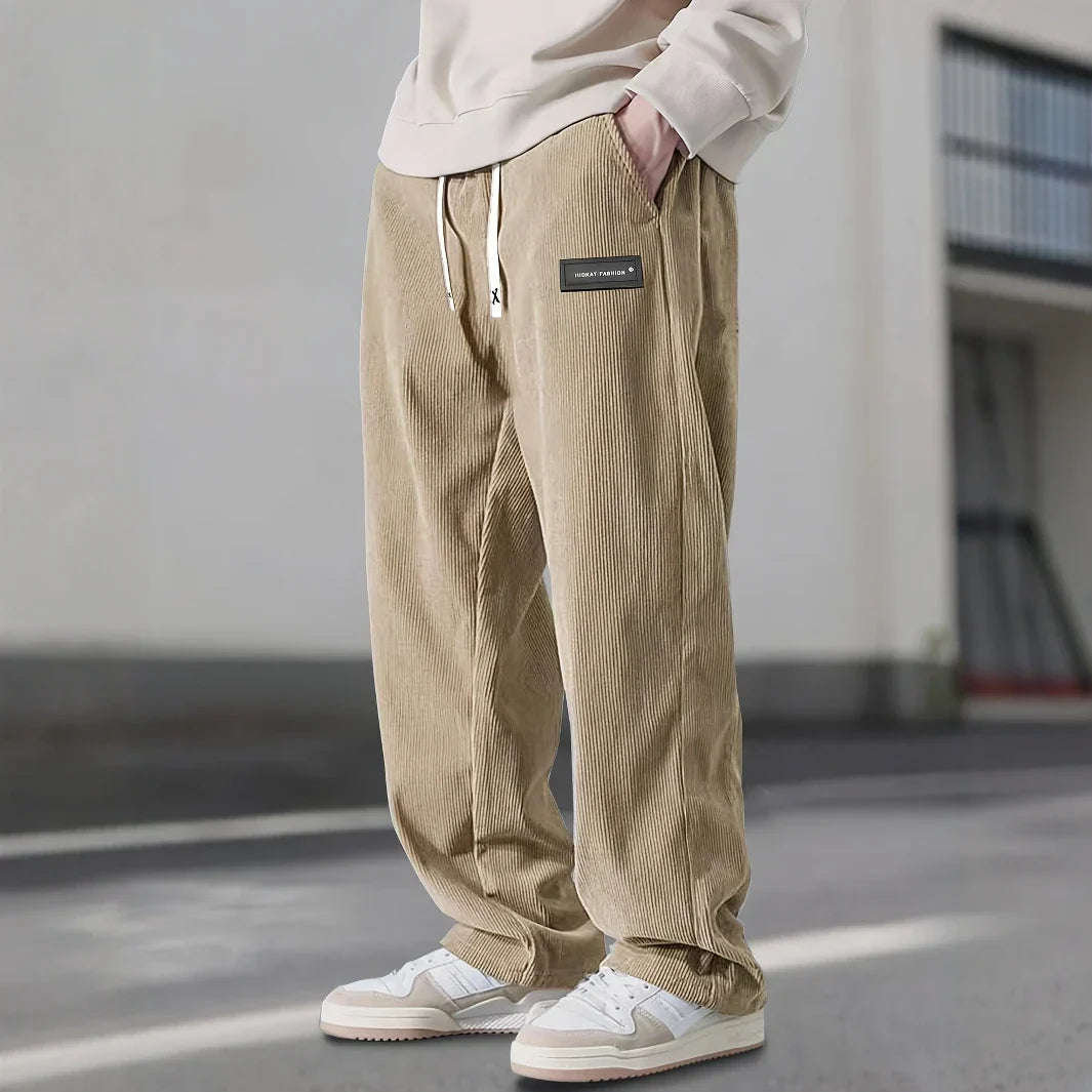 コーデュロイパンツ
