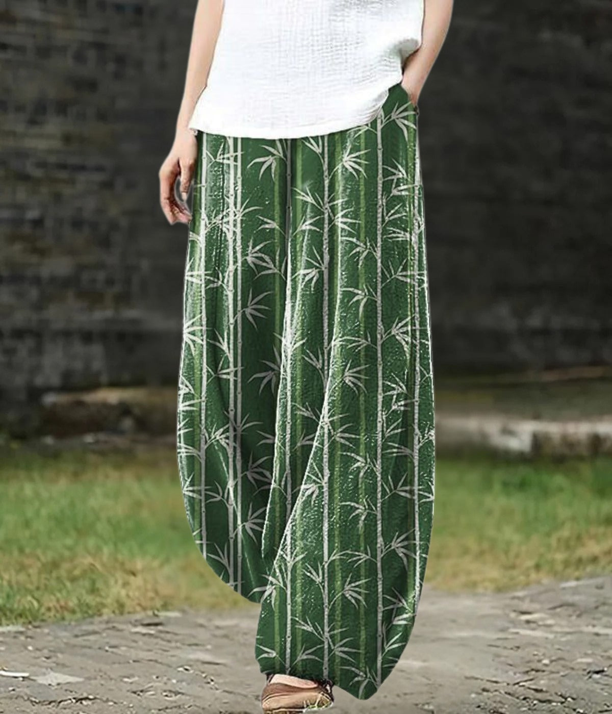 バンブープリントワイドレッグアートパンツ