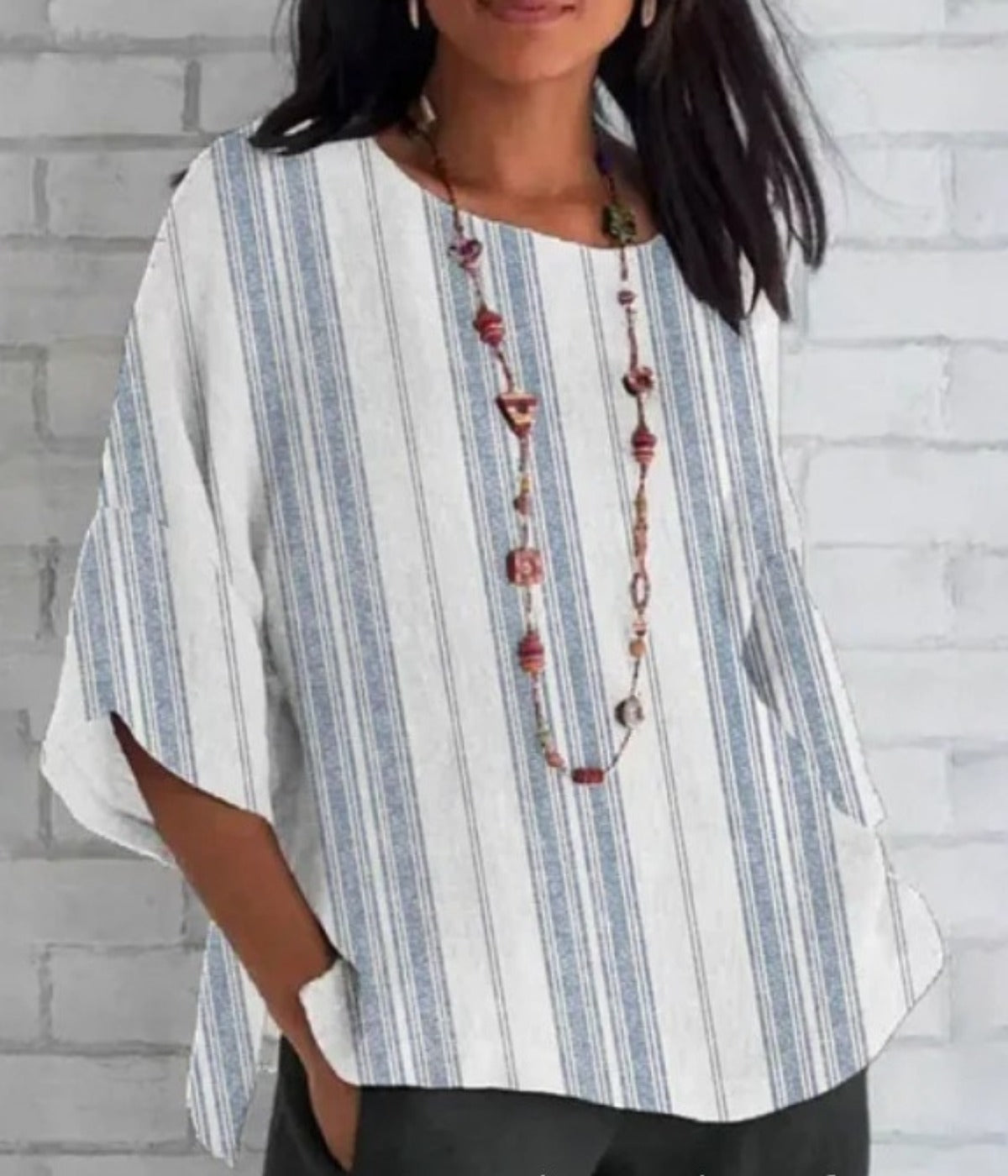 カジュアルなルーズな半袖トップス