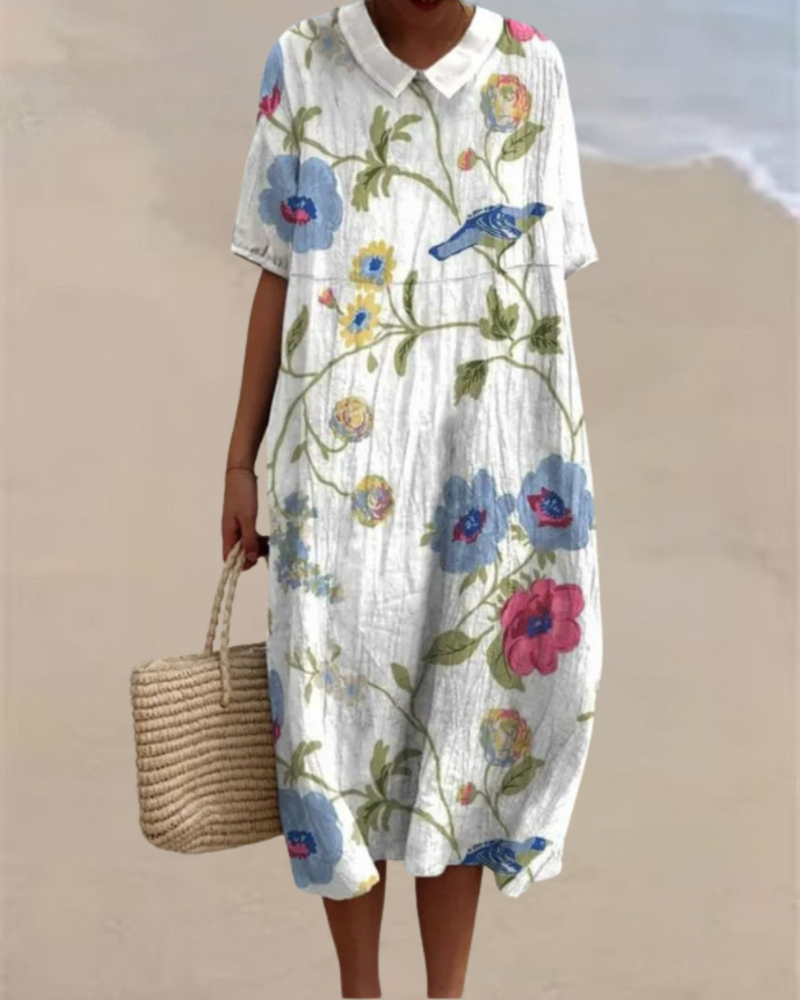 ブルーフラワー柄の襟付きワンピース